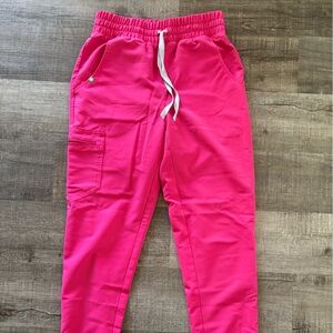 FIGS Scrubs High Waisted Joggers shocking pink